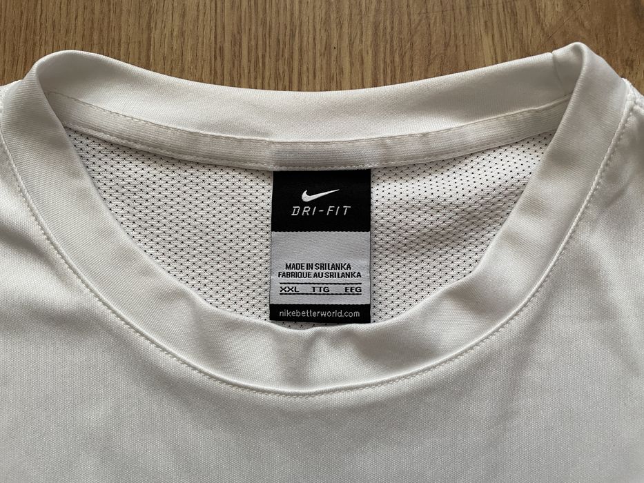 Nike Dri Fit White Tshirt 2XL