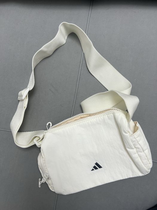 Новая сумка кроссбоди Adidas