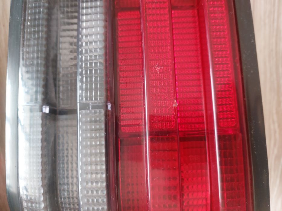 Фонари мерседес 124