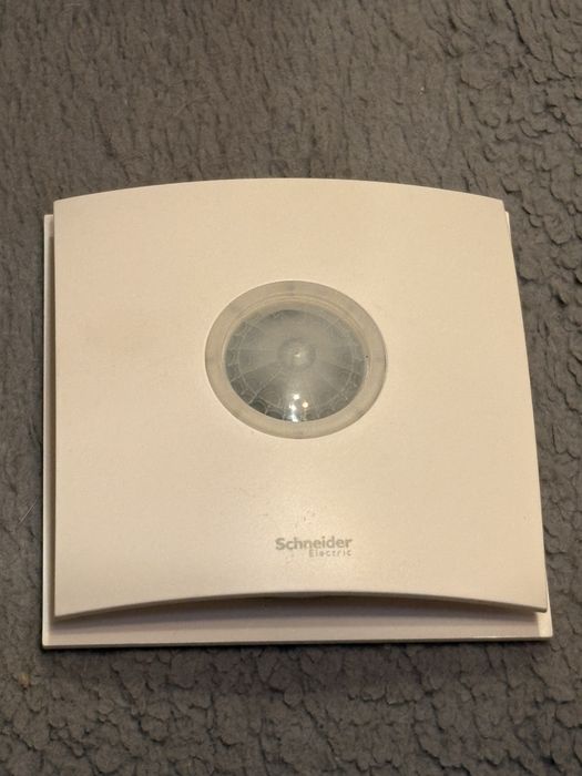 Detector mișcare Schneider Electric 360° PIR tavan CCT56P002 Nou