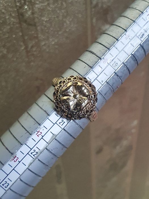 Inel din aur de 14K cu model floare și filigram lucrat manual