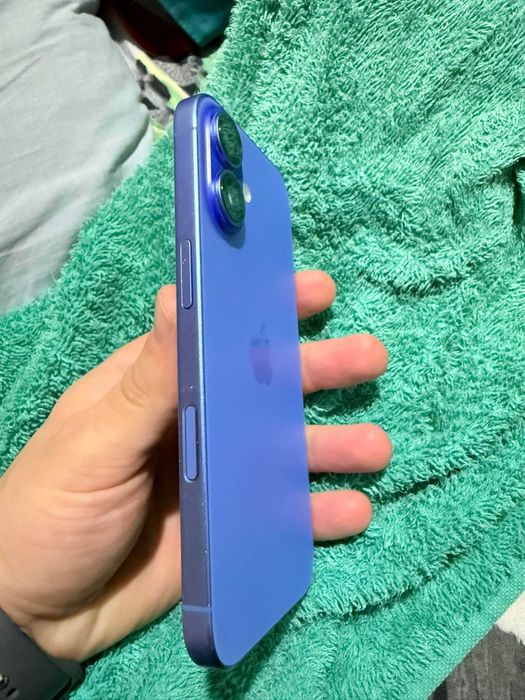 iphone 16 128gb blue