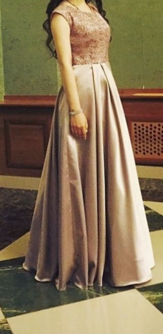 Продам платье размер 40-42