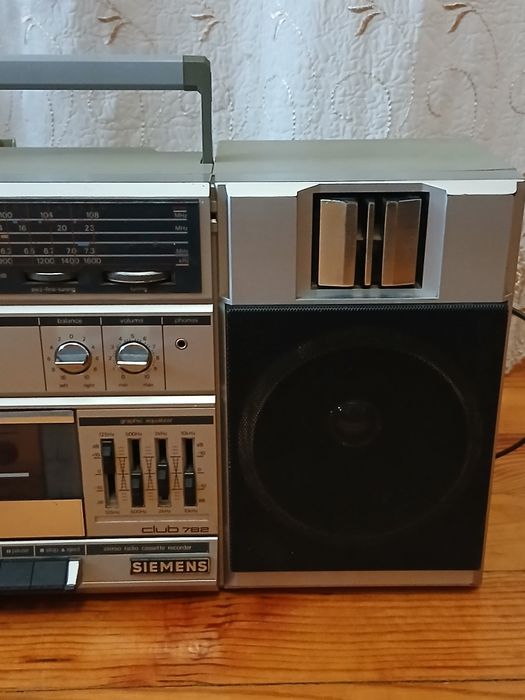 Радио касетофон SIMENS Club 782