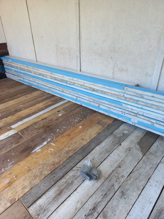 Продавам дървен материал