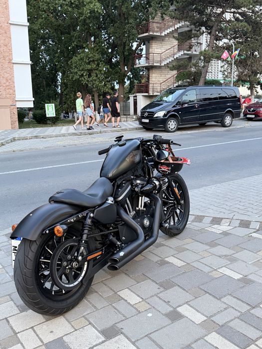 Harley - Davidson Sportster XL 883 Iron Dark Custom