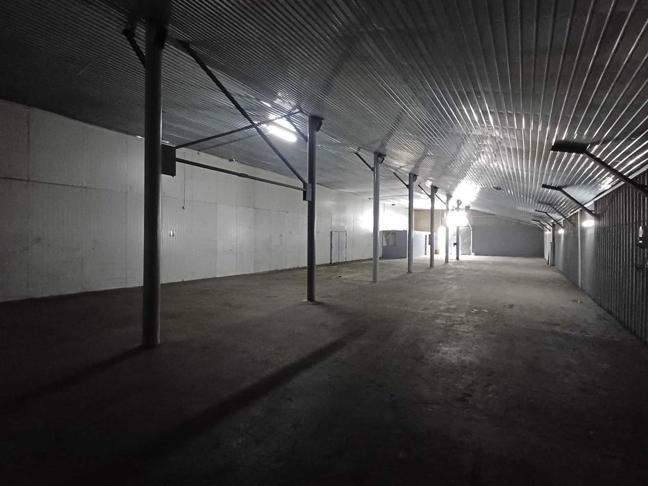 Hala de inchiriat - 440mp / 880mp - 6000 lei - loc. Focsani