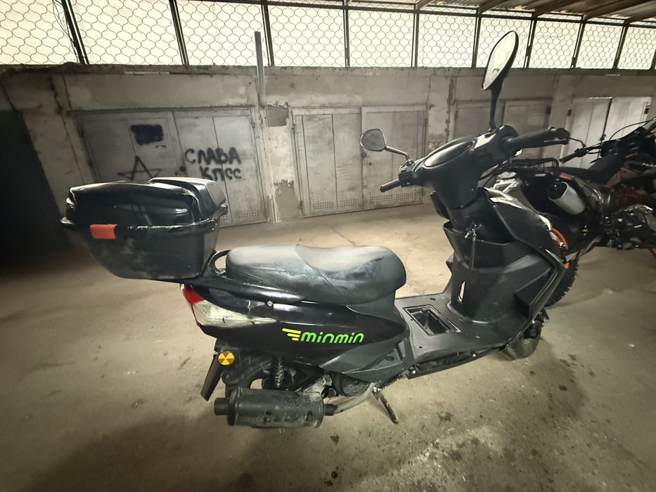 Продам мопед м 12