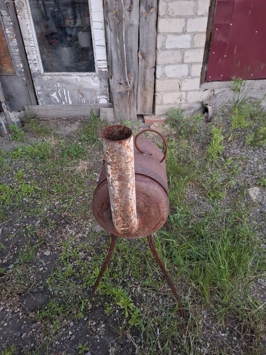 Продам 2-в одном мангал-барбекюшница !