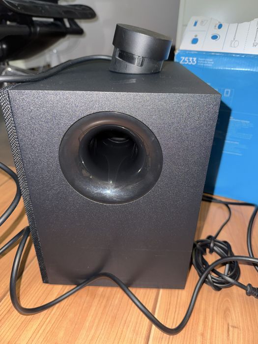 Boxe Logitech Z533 2.1 60W RMS