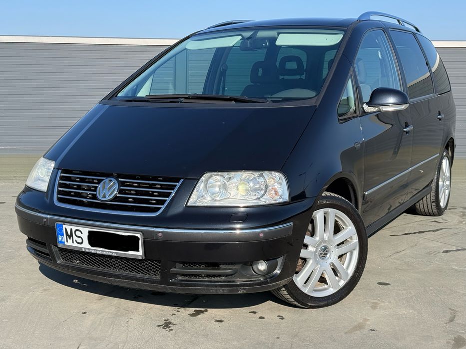 VW Sharan 2.0 TDI 140 CP 2008 Freestyle 7 locuri Xenon Jante Carlig
