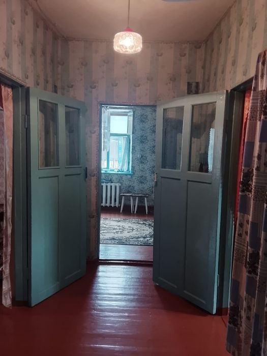 Продам 4хкомнатный дом в центре поселка