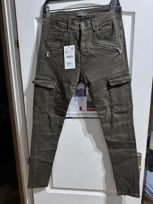 ZARA чисто нови мъжки дънки в размер 30