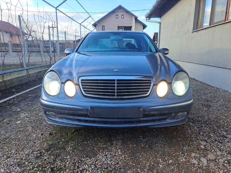 Vindem piese rezultate din dezmembrarea unui Mercedes-Benz E-class W21