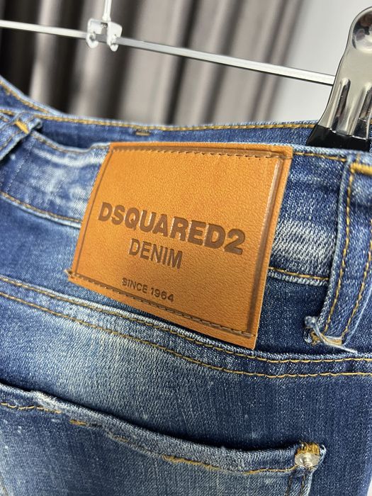 Blugi DSQUARED2 super calitate