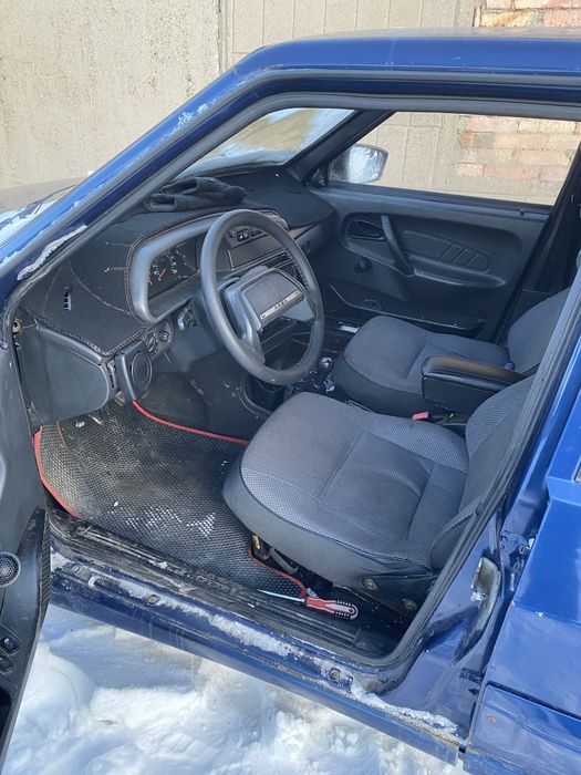 Продам ваз 2114 чистый кз