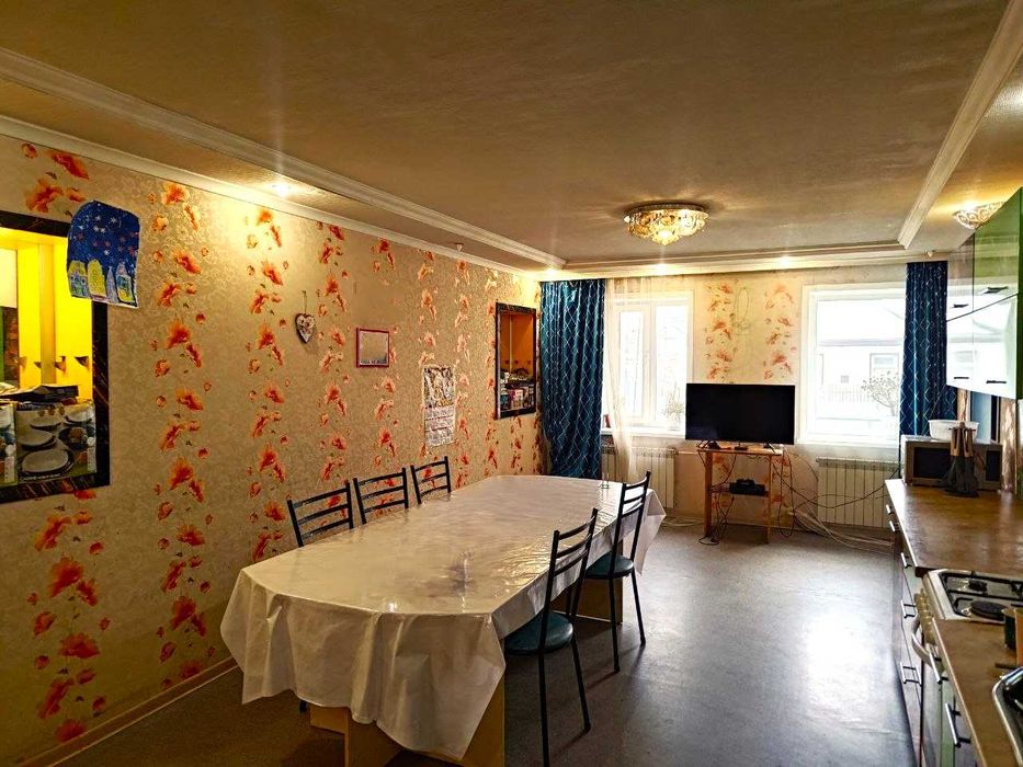 ,,, Продам 4-х комнатный ДОМ в Пришахтинске