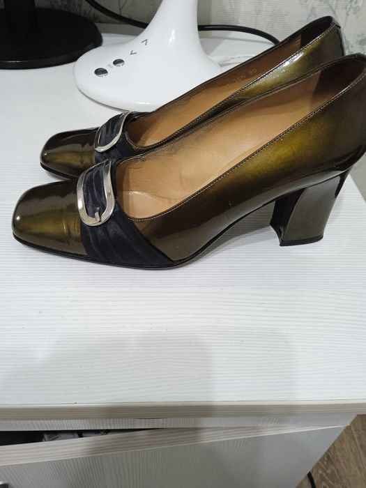 Продам туфли, производство Италия