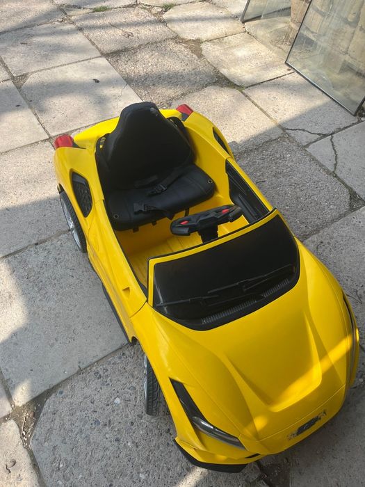 Детская машина Ферарри