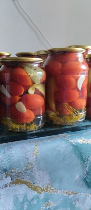 Продам домашние маринады(огурцы, помидоры, салаты).