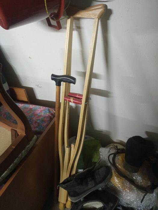 Инвалидные Костиля +унитаз Ведро отлам