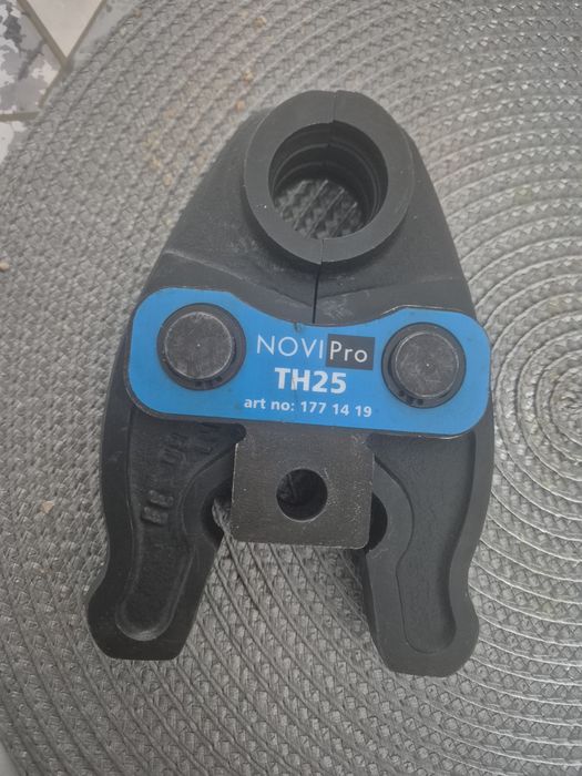 Falca sertizat bac TH 25