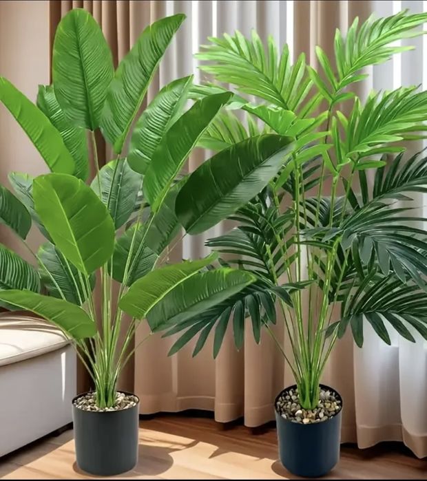 Искусственные  цветы 2 шт пальмы