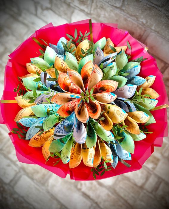 Букеты из денег (букеты из купюр)