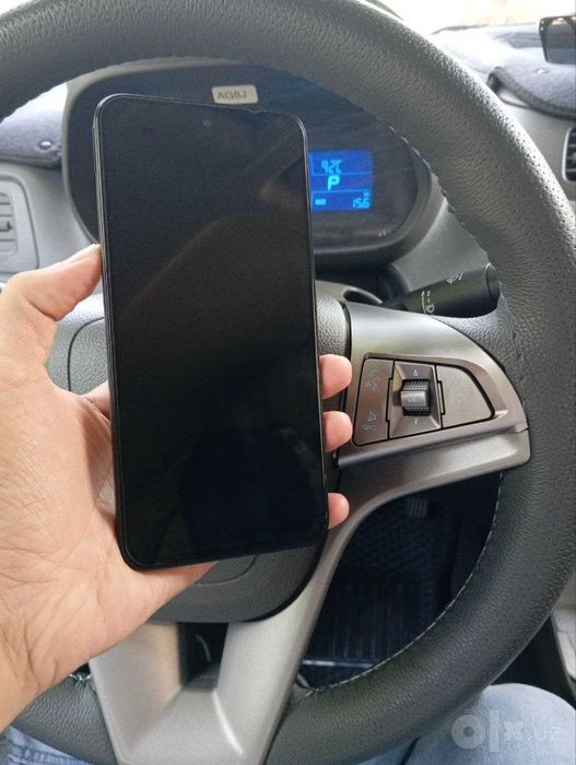 Redmi 15 sotiladi yyangi hali