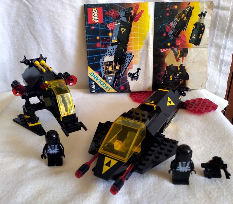 Lego Space Blacktron 6876 Alienator & 6894 Aerial Intruder