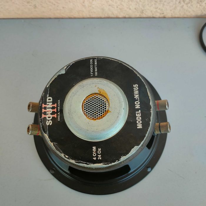 Качествен бас говорител на добра цена