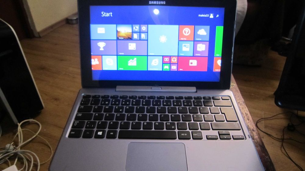 Laptop Tableta  Samsung 11.6" Ativ 500T