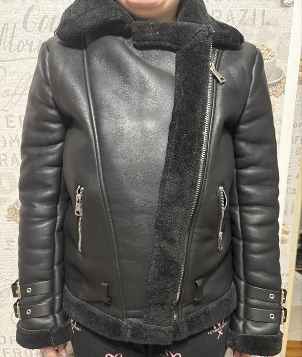 Продам одежду в хорошем состоянии