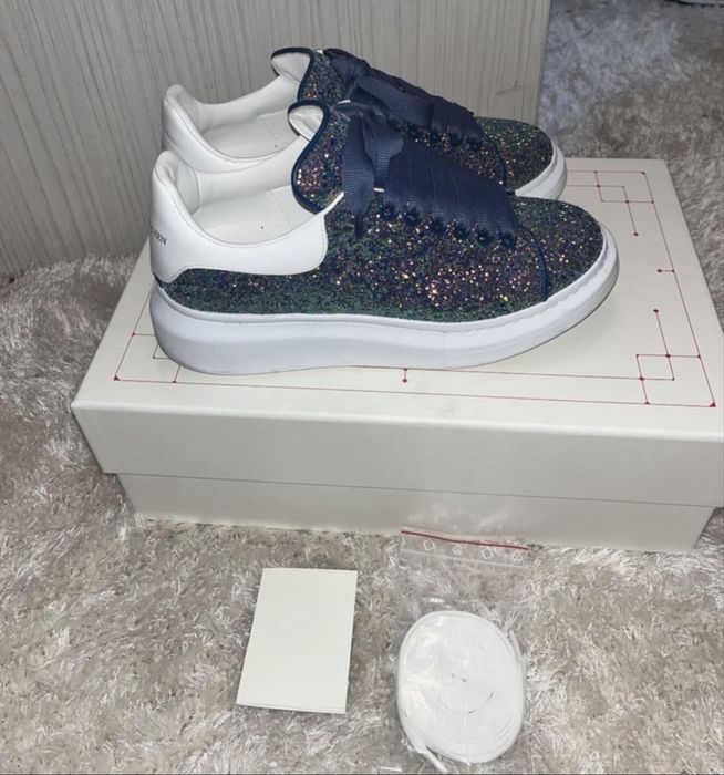 Adidasi Alexander McQueen glitter