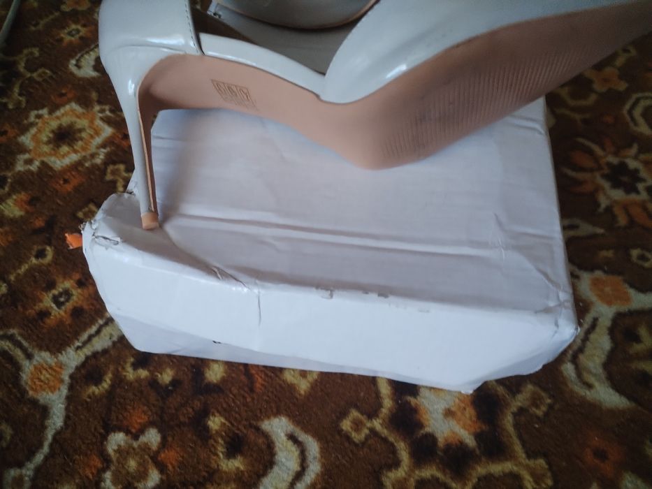 Продам.     туфли