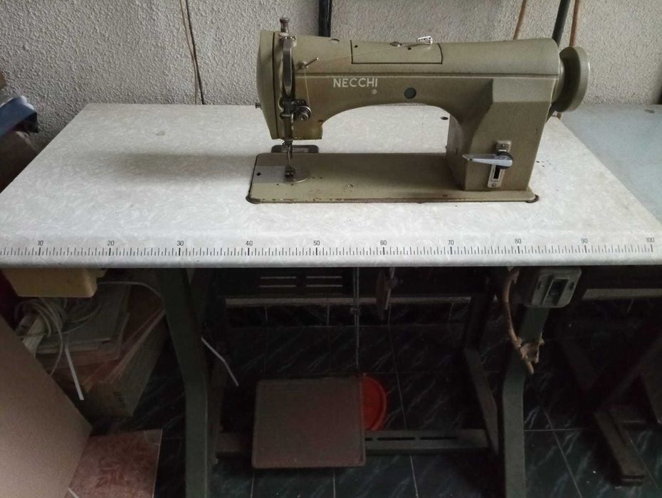 Masina de cusut marca Super