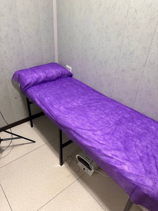 Продается кушетка для салона красоты