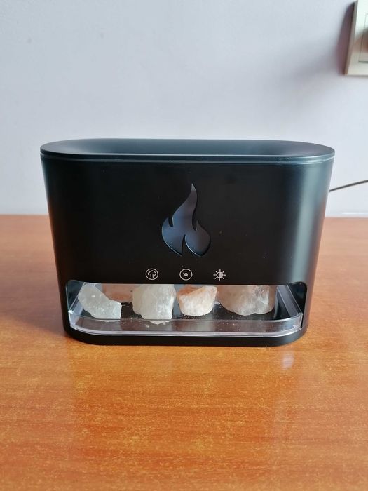 Светещ ароматен дифузер и овлажнител за въздух.