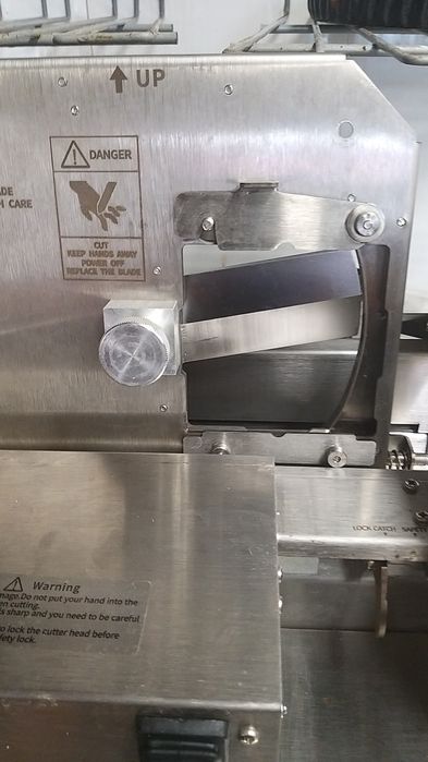 Проф. Машина за рязане, на кубчета