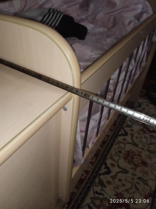 Продам детскую кроватку