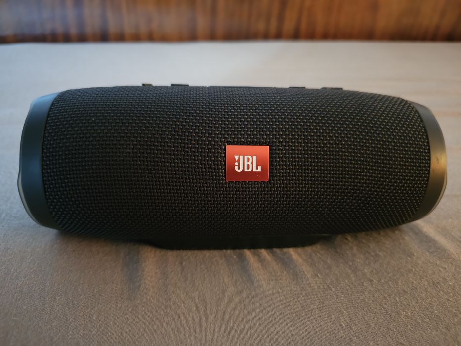 JBL Charge 3 с нова батерия