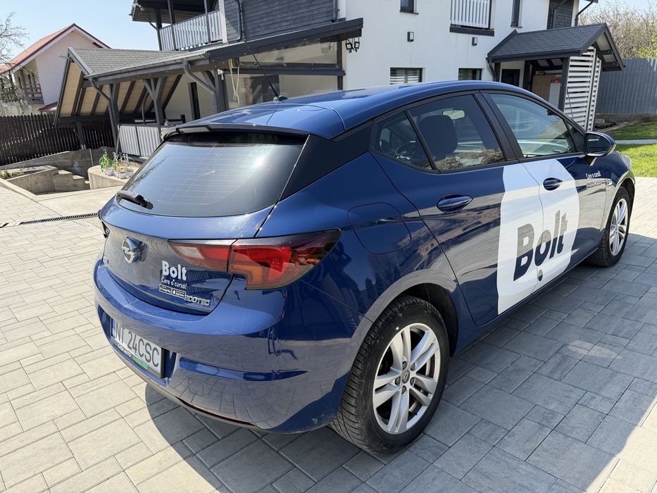 Opel Astra K 2019 1.0 benzina 105 cp 74.000 km BOLT
