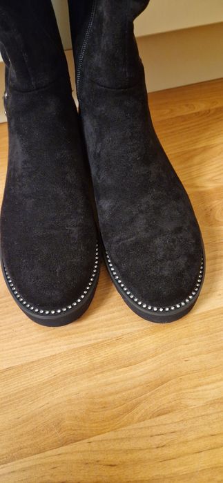 Cizme piele intoarsa