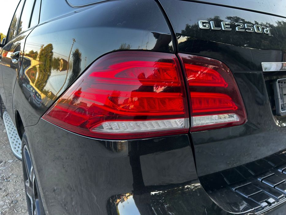 Stop stânga aripă Mercedes GLE 2018