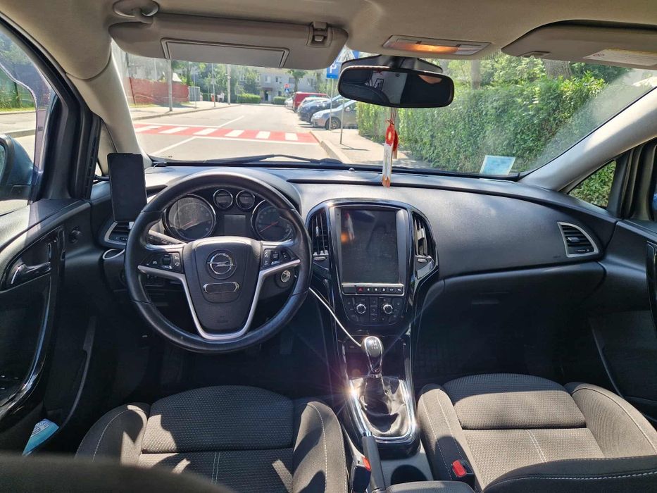 Vand opel astra j 1.4 turbo GPL