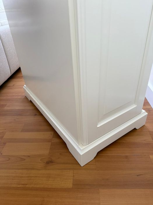 Бюро HEMNES от Икеа