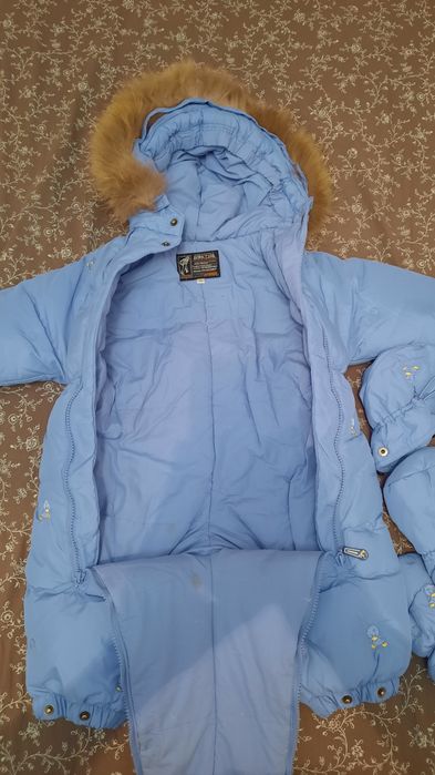 Детский пуховик  голубой