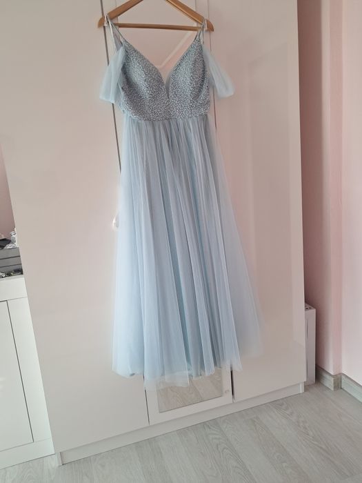 Красива бална  рокля