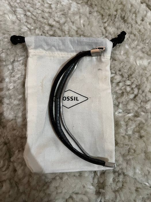 Bratara barbati Fossil