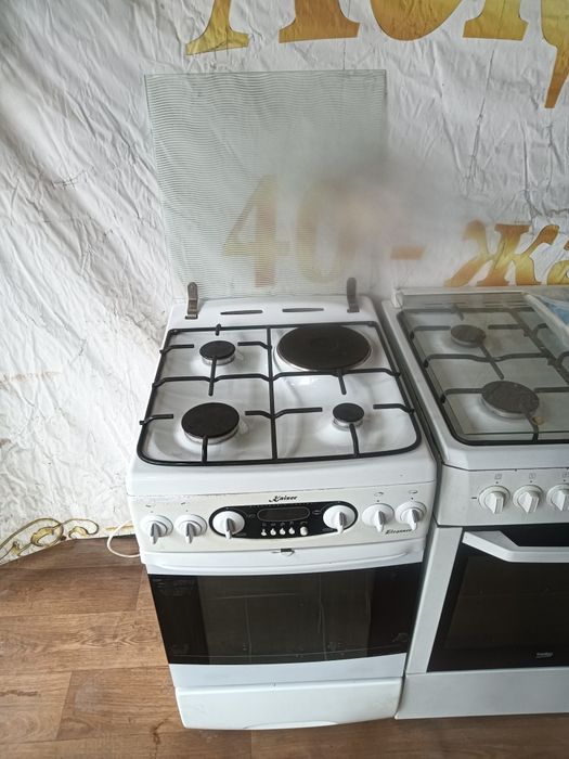 Продам газ плиту Кайзер